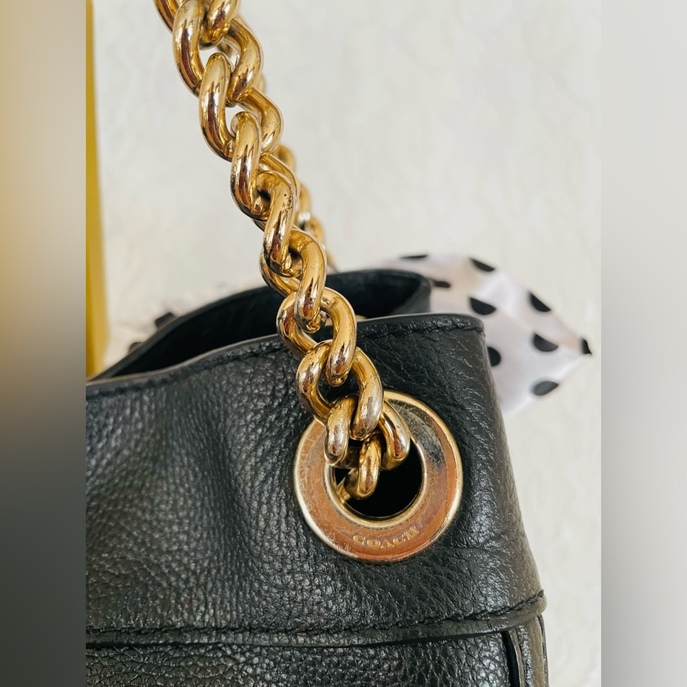 COACH Lexy chain pebble leather black shoulder bag - Picture 11 of 11